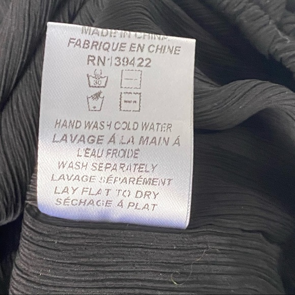 TOBI Black Bell Long Sleeve V Neck Crop Top Y2K size S - Picture 9 of 10